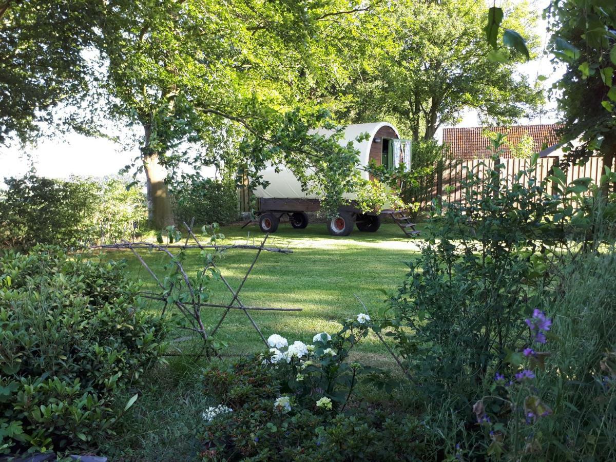 Irish Bowtop Op Het Platteland Van Huize Ouwervelden Wouwsche Plantage Экстерьер фото