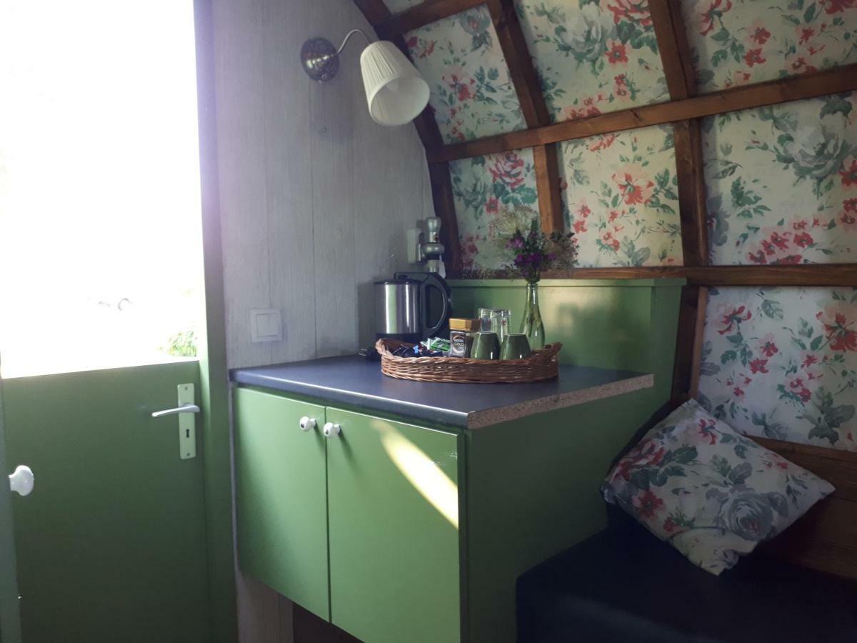 Irish Bowtop Op Het Platteland Van Huize Ouwervelden Wouwsche Plantage Экстерьер фото